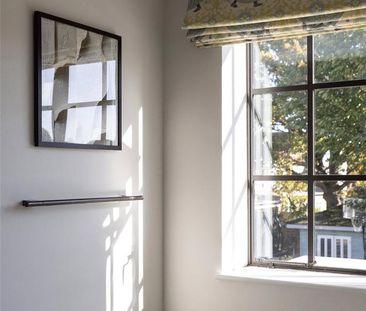 4 bedroom semi-detached house to rent - Photo 4