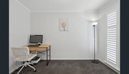 Modern Family Home in Prime Greenacres Location - Photo 5