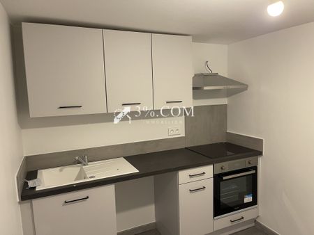 Remiremont centre ville, appartement F3 en RDC de 46 m², 1 chambre et 1 bureau - Photo 3