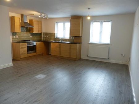 1 bedroom coach house to rent - Photo 5