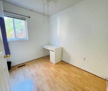 For Lease - 4991 Rathkeale Road Unit# 27, Mississauga, Ontario - Photo 5