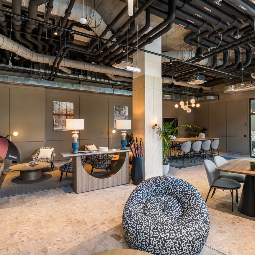 Special Opening Offer: 2 months rent-free! - Foto 1