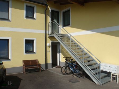Kleine Dachgeschoßmietwohnung am Rande von Wieselburg! Alles inklusive MIETE! - Photo 4