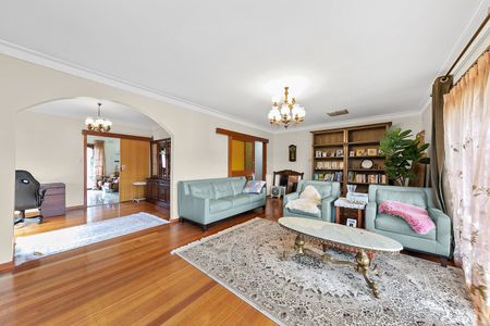 57 Graham Road, Viewbank VIC 3084 - Photo 4