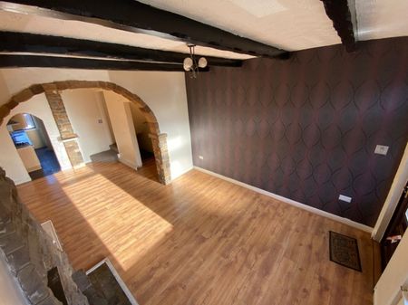 2 bed Terraced - To Let - Photo 3