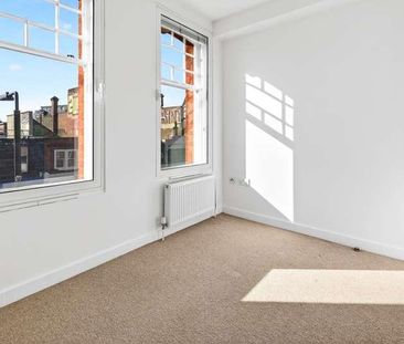 Camden High Street, Camden, London, NW1 - Photo 5