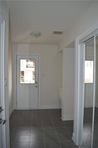 For Lease - 47 Holder Drive, Brantford, Ontario - Photo 4