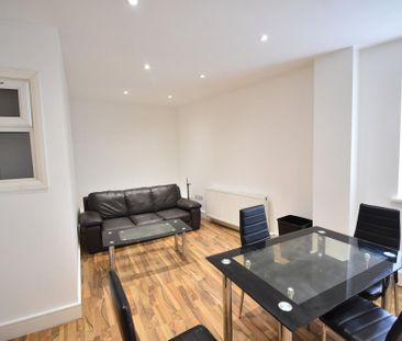 2 bedroom apartment to rent - Photo 6