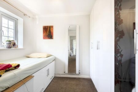 3 bedroom semi-detached house to rent - Photo 3