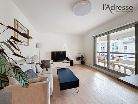 Location appartement 3 pièces, 81.00m², Suresnes - Photo 2