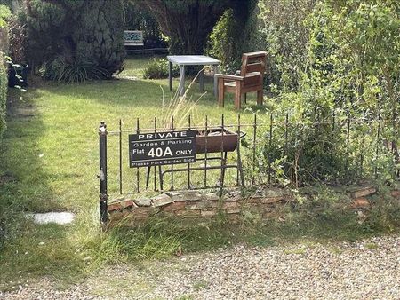 The Crescent, Filey, YO14 - Photo 2