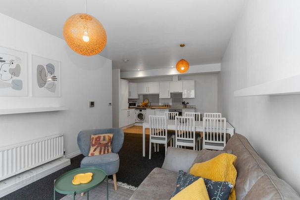 Apt 227, Saint Annes Square, City Centre, Belfast, BT1 2LR - Photo 1