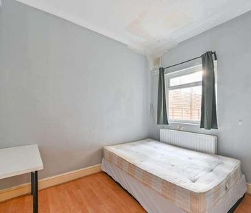 Plough Road, Clapham Junction, Battersea, SW11 - Photo 5