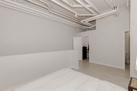 For Lease - 66 Bay Street Unit# 107, Hamilton, Ontario - Photo 3