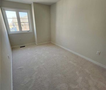 For Lease - 52 Vestry Way, Brampton, Ontario - Photo 5