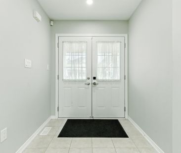 For Lease - 16 Froggy Drive, Thorold, Ontario - Photo 1