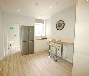 Eton Road, Burton upon Trent, DE14 - Photo 2