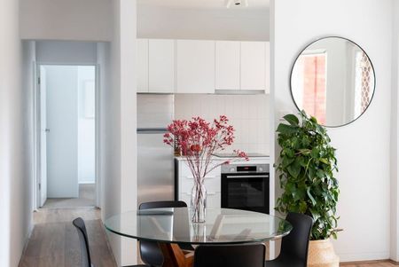 Stylishly Updated Apartment Offering Peace, Privacy & Prime Location - Photo 2