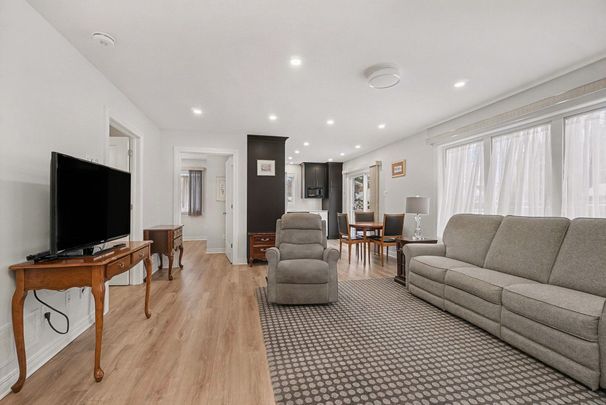 For Lease - 833 Champlain Street Unit# B, Orleans - Cumberland and Area, Ontario - Photo 1