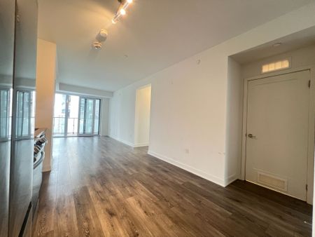 For Lease - 105 Oneida Crescent Unit# 1205, Richmond Hill, Ontario - Photo 4