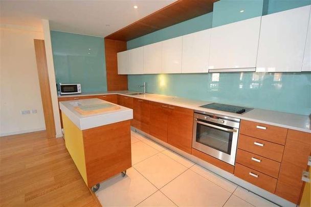 Regency Court, South Woodford, E18 - Photo 1