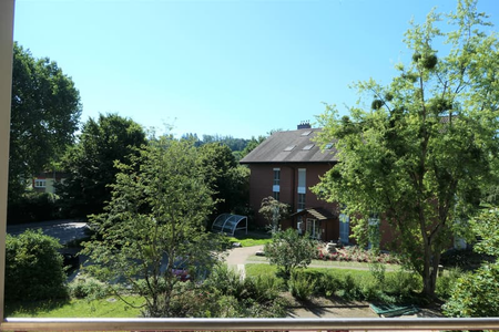 "FAMILIENWOHNUNG IN RUHIGER UMGEBUNG" - Photo 2