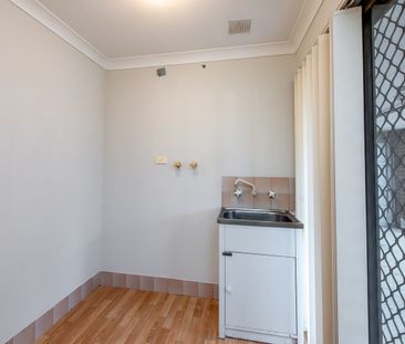 1 Shorebird Parade, Woodvale, WA 6026 - Photo 4