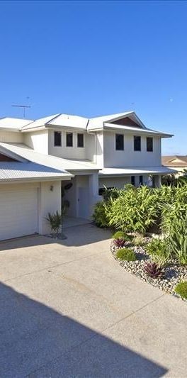 Thornlands - Photo 2