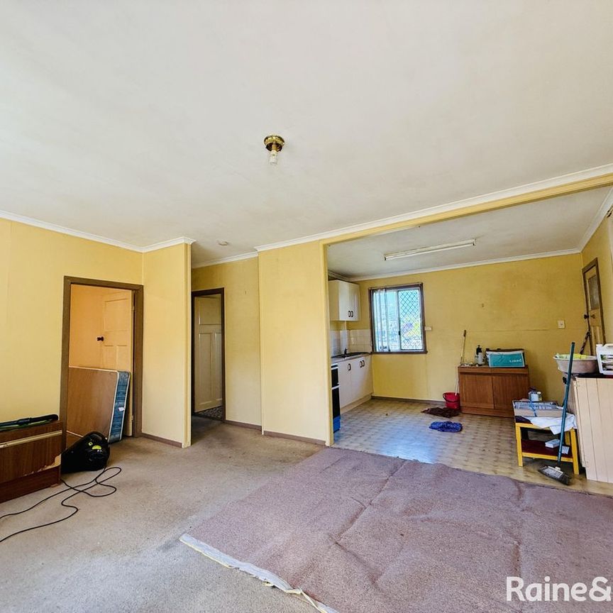 1/1 Blackwood Road, Logan Central, QLD 4114 - Photo 1