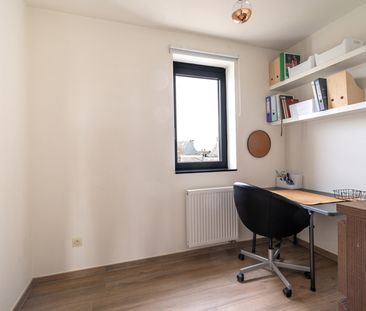 APPARTEMENT IN HET CENTRUM VAN WUUSTWEZEL - Photo 2