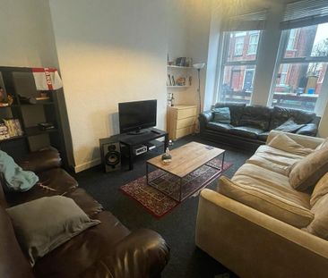 4 bedroom house to rent - Photo 2