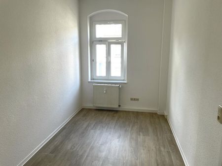 Helle, aufwendig renovierte, kleine 3-Zimmer-Wohnung in Radebeul-Ost! Auf Wunsch eigener Garten! - Foto 5