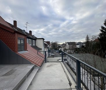 Exklusive 3-Zimmer-Maisonette in Hanau – Kernsaniert und hochwertig... - Photo 1