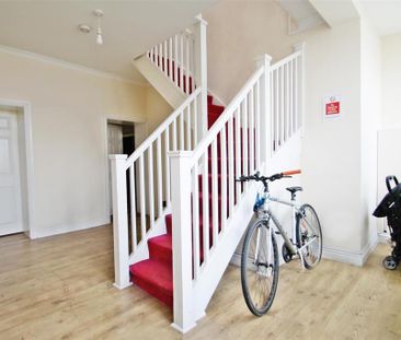 2 bedroom ground floor flat to rent - Photo 5