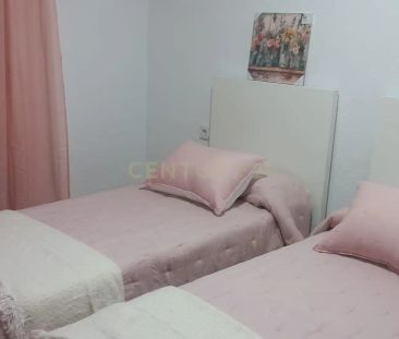 Casa adosada de alquiler en Avenida de las Golondrinas, 46, Atalaya... - Foto 6