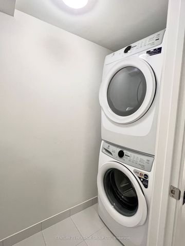 For Lease - 39 Honeycrisp Crescent Unit# 78, Vaughan, Ontario - Photo 3