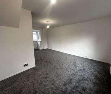 Coventry Avenue, Grimsby, DN34 - Photo 4