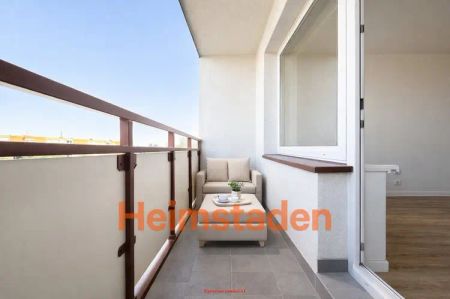Pronájem bytu 1+kk 27 m - Fotografie 4