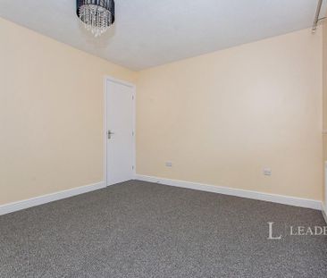 3 bedroom terraced house to rent - Photo 6