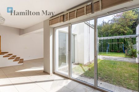 Dom w zabudowie szeregowej z ogrodem na Targówku - Photo 2