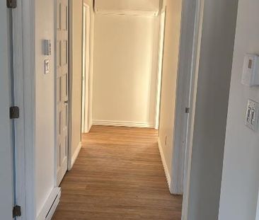 Appartement complètement renové à LOUER - Photo 3