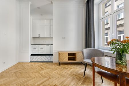 Łódź, Śródmieście, Piotrkowska - Photo 5