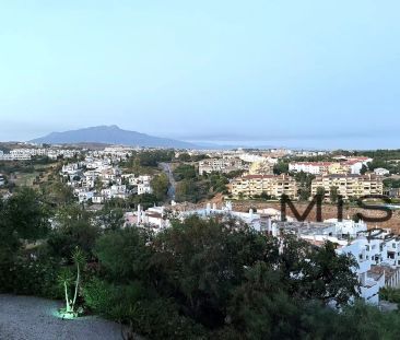 Estepona - Foto 1
