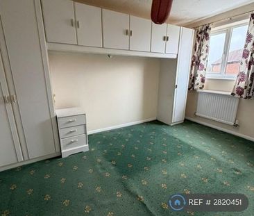 3 bedroom detached house to rent - Photo 4