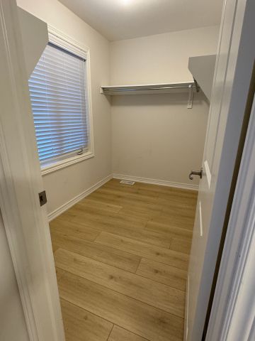 For Lease - 218 Heron Street, Welland, Ontario - Photo 3