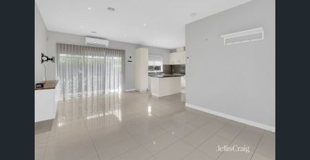 Two Bedroom Unit in Altona - Photo 5