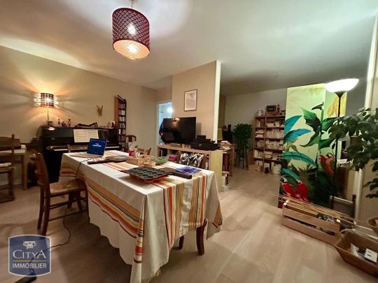 Appartement à louer 3 pièces 76.6m² - Photo 1