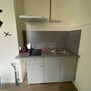 Location Appartement 1 pièce 16m² MAING 59233 - Photo 2