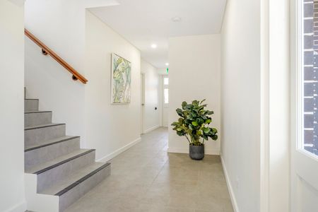 5/22 Dunstaffenage Street, Hurlstone Park NSW 2193 - Studio For Rent | Domain - Photo 3