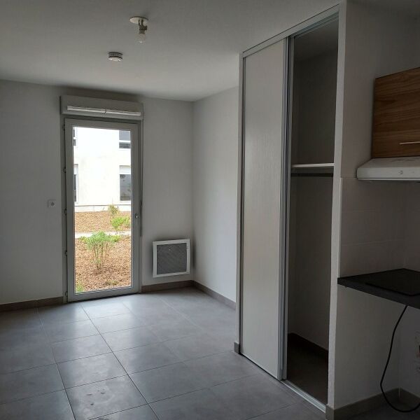 Location Appartement 1 pièce 18m² MONTPELLIER 34000 - Photo 1